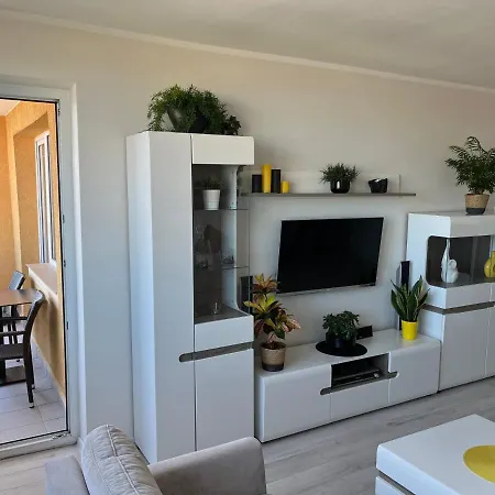 Apartament Z Widokiem Na Morze *